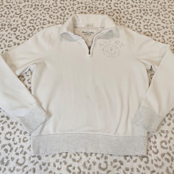 Abercrombie & Fitch Distressed 1/4 Zip Muscle Sweatshirt; White/Grey; Women's L - Picture 8 of 14